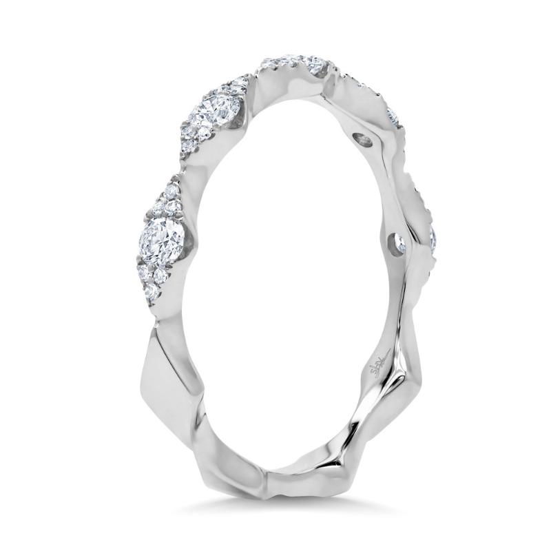 SC55005596Z6 14K White Gold Fashion Band from the Kate Collection