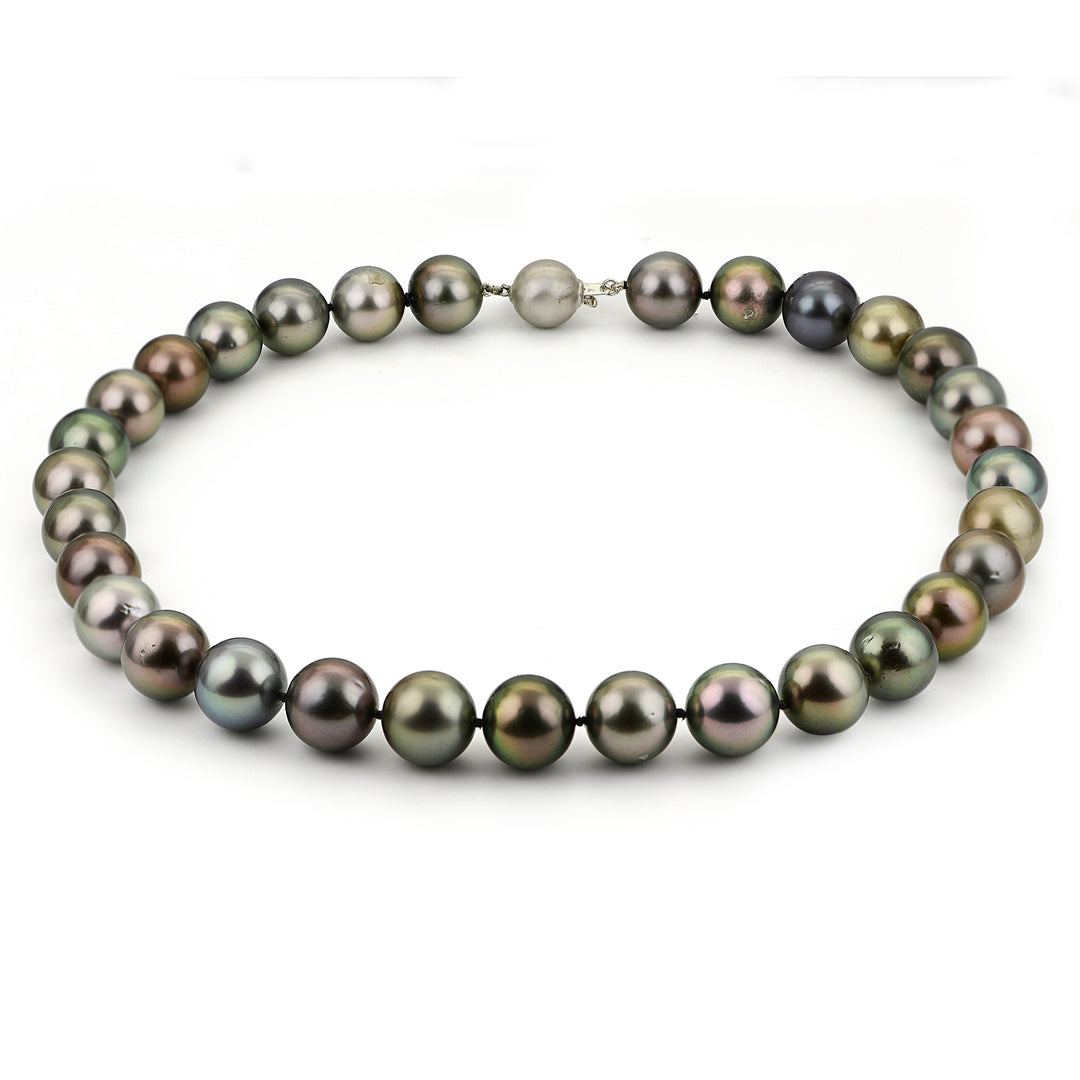 14KT White Gold Tahitian Pearl Necklace